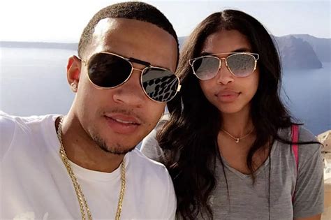 lori harvey Memphis Depay